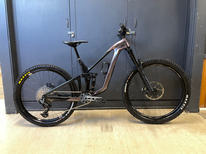 Giant Reign S 2 (Deposit Only)